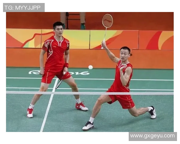 上海羽毛球队区域防守体系解析与战术应用探讨 上海羽毛球队区域防守体系解析与战术应用探讨