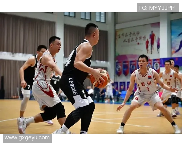 杭州篮球队在篮球团队协作排行榜中荣获第九名展现团队精神与实力