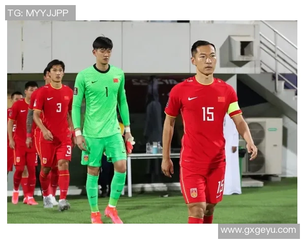 深圳足球队在最新状态排行榜中荣登第六名展现强劲实力与潜力