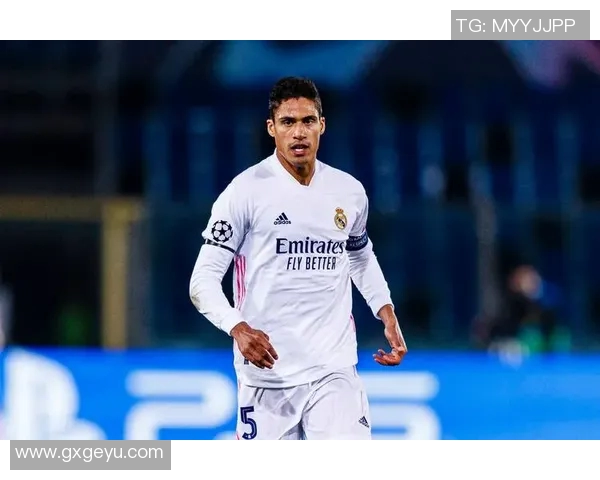 世界著名足球明星的传奇故事与辉煌成就解析